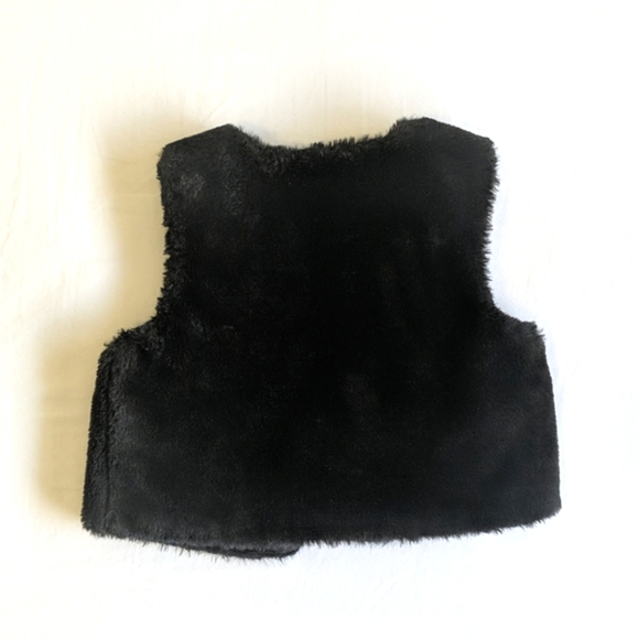 old navy black faux fur vest 12-18 months baby girl - Picture 5 of 5